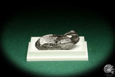 Graphite (20725) a thumbnail from Germany | Minerals | Thumbnails