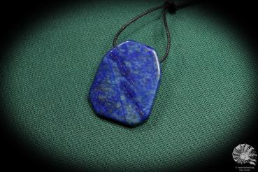 Lapis lazuli (4474) a gem from minerals from South Asia | Nature jewelry | From Minerals